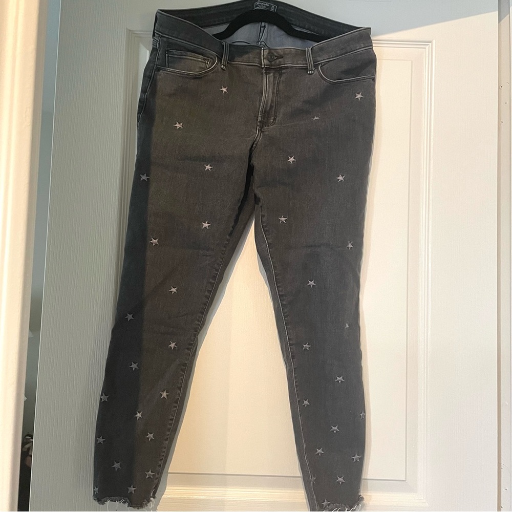 [Abercrombie & Fitch] Mid-Rise Super Skinny Ankle Star Jeans